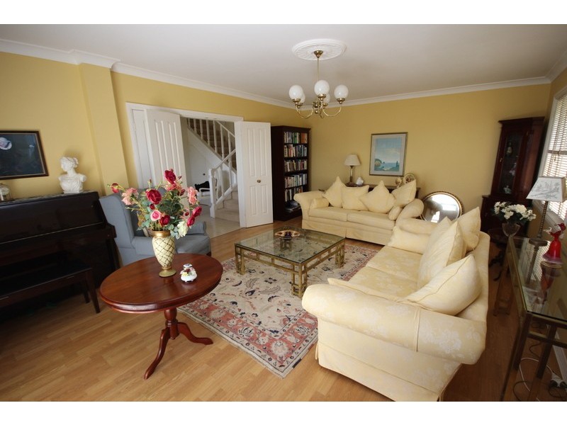 16 Daphne Street, Forster NSW 2428