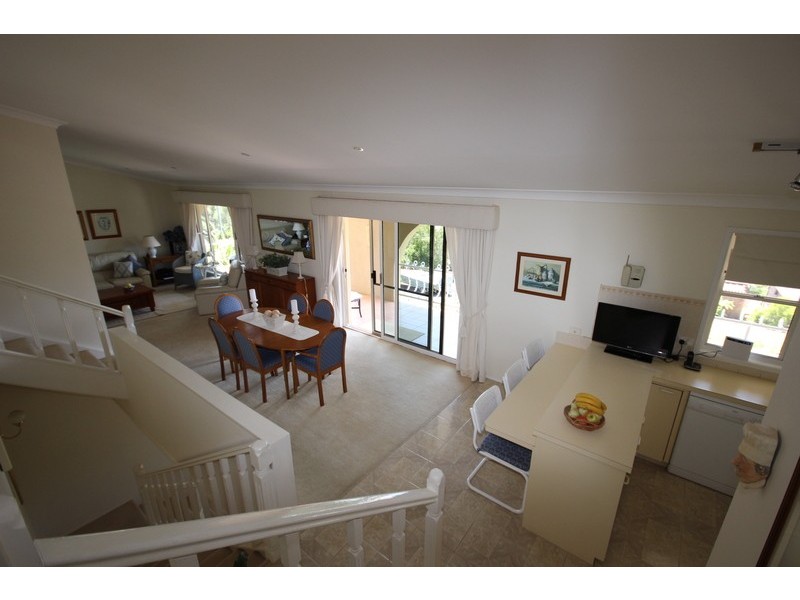 16 Daphne Street, Forster NSW 2428