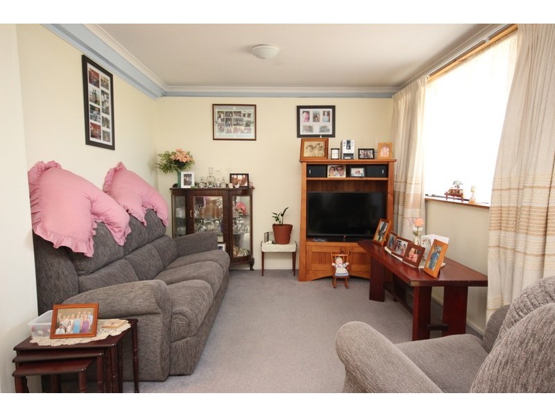 24 Tuncurry Street, Tuncurry NSW 2428