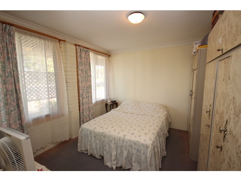 24 Tuncurry Street, Tuncurry NSW 2428