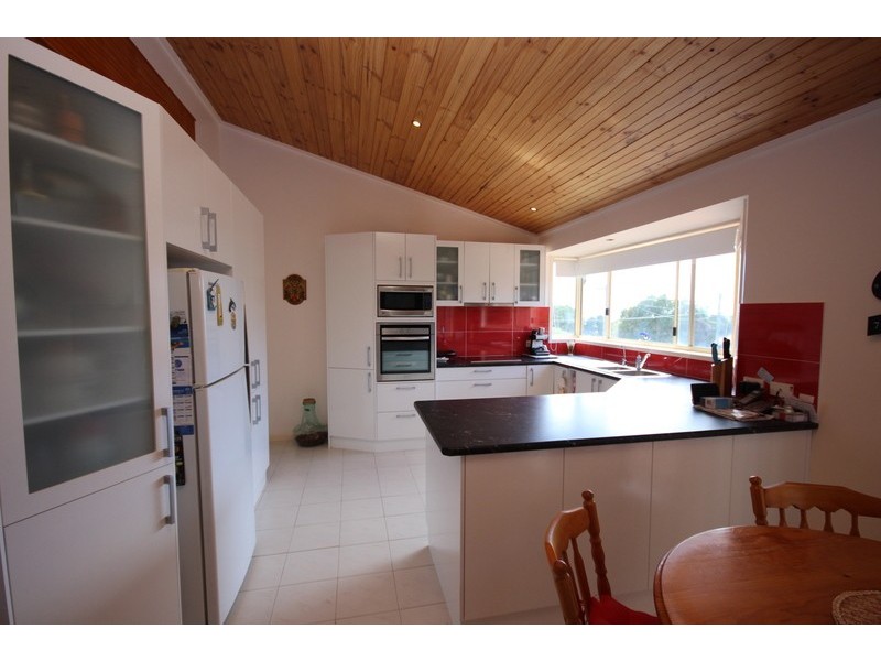 2 Charles Street, Forster NSW 2428