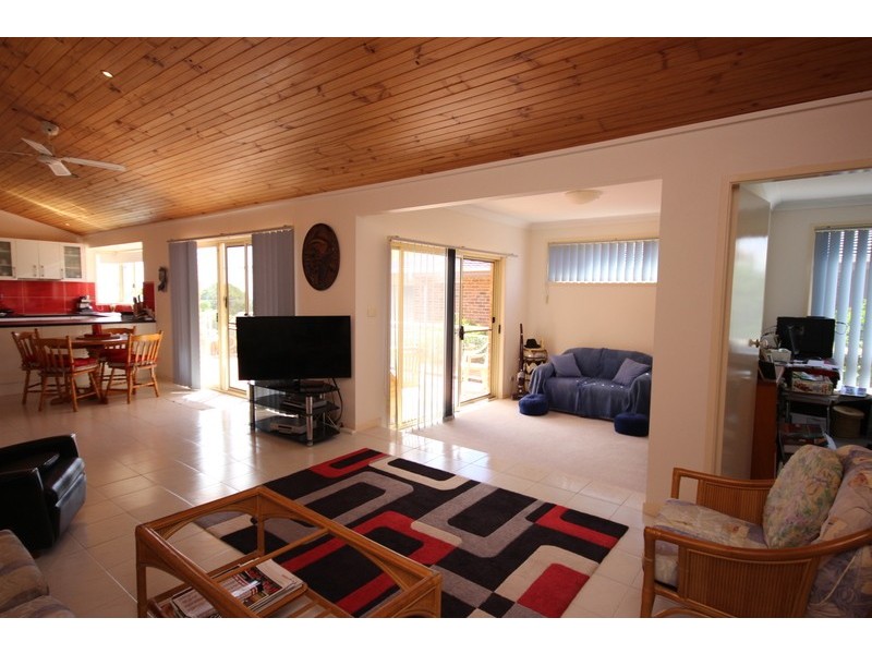 2 Charles Street, Forster NSW 2428