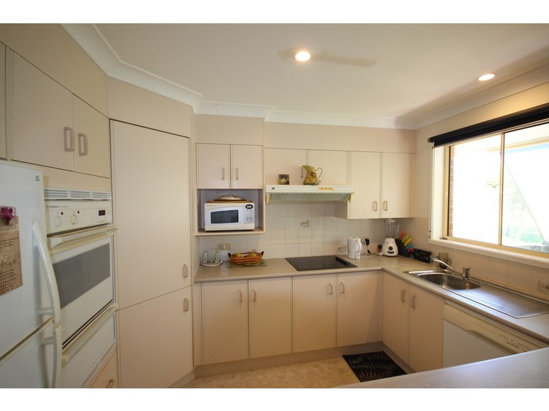 2 Figtree Drive, Diamond Beach NSW 2430