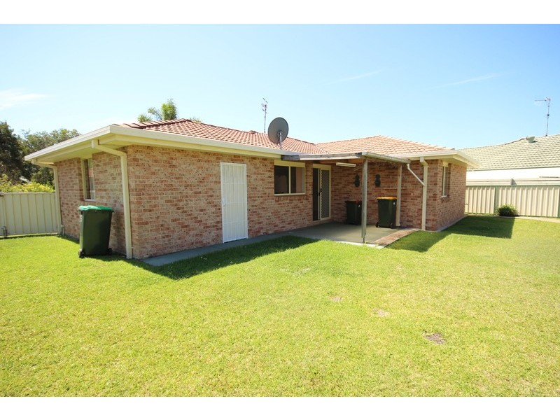 5 Inaja Place, Forster NSW 2428
