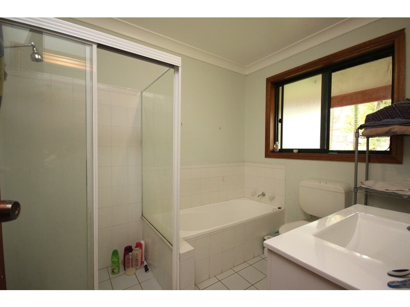 100 Green Point Drive, Green Point NSW 2428