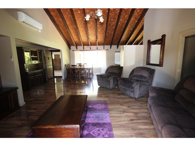 37 Woodlands Drive, Hallidays Point NSW 2430