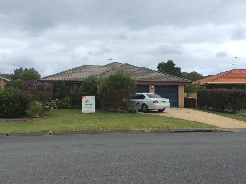 108 Myall Drive, Forster NSW 2428