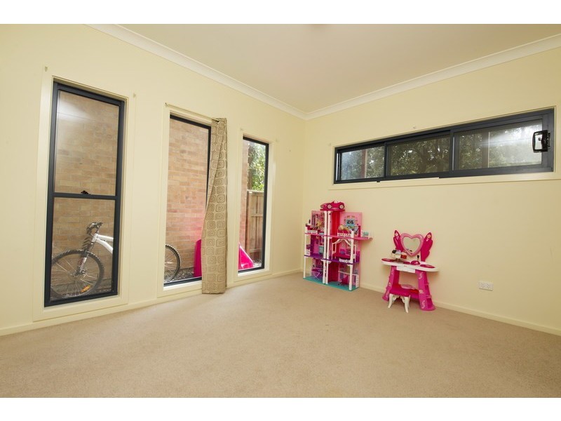 3B Burrawong Place, Forster NSW 2428