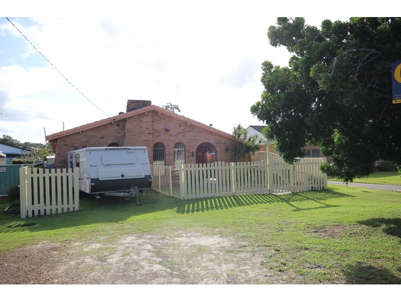 88 Bent Street, Tuncurry NSW 2428