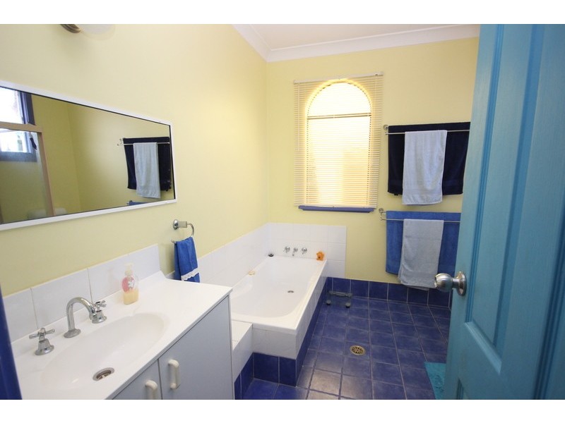 88 Bent Street, Tuncurry NSW 2428
