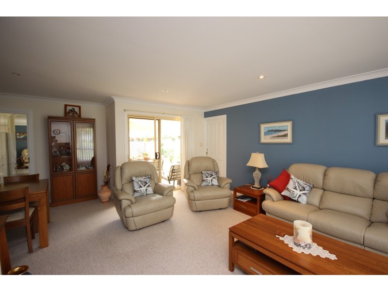 18 Hesper Drive, Forster NSW 2428