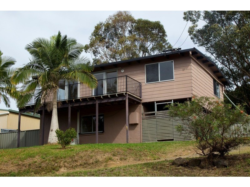 9 Coomba Road, Coomba Park NSW 2428
