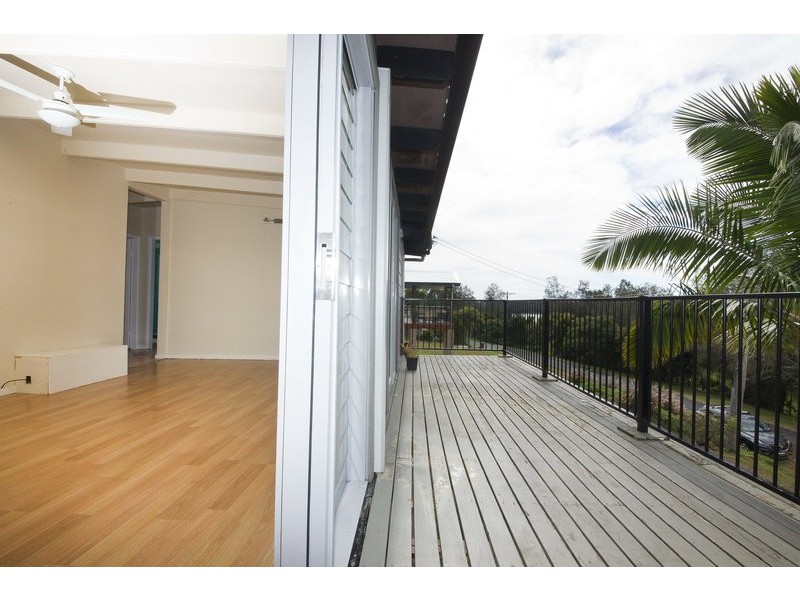 9 Coomba Road, Coomba Park NSW 2428