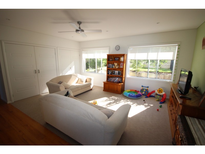 1 Lorikeet Way, Tallwoods Village NSW 2430