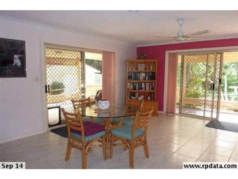 52 Seabreeze Parade, Green Point NSW 2428