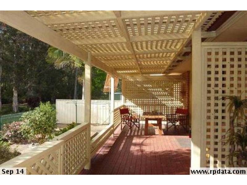 52 Seabreeze Parade, Green Point NSW 2428