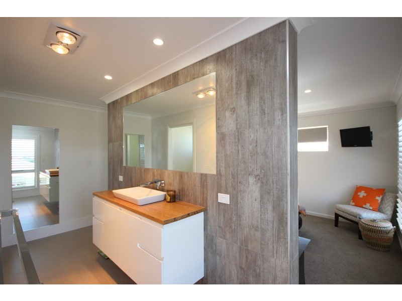 30  Wirrana Circuit, Forster NSW 2428