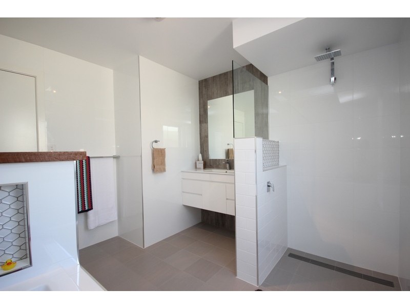 30  Wirrana Circuit, Forster NSW 2428