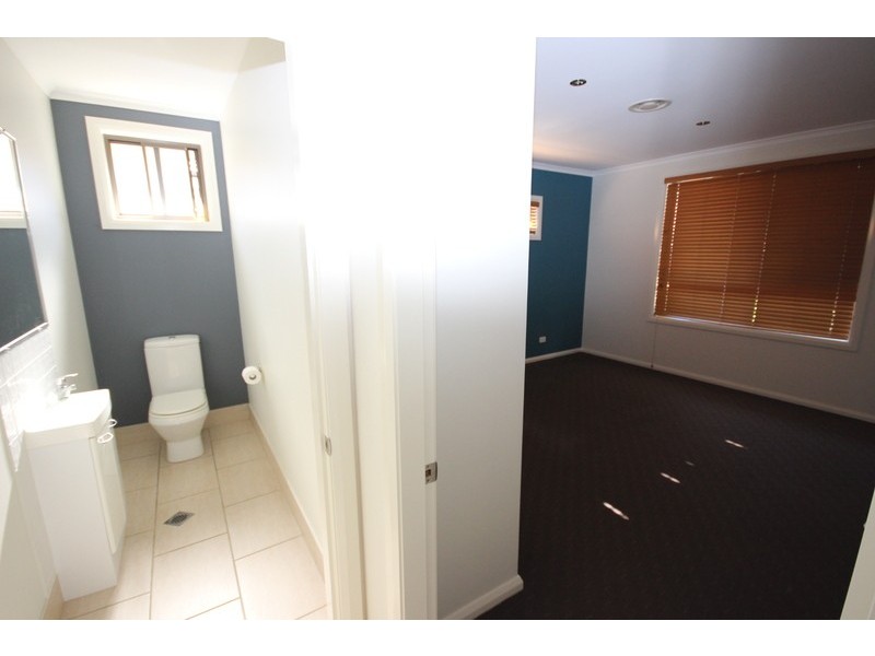 16 The Southern Parkway, Forster NSW 2428