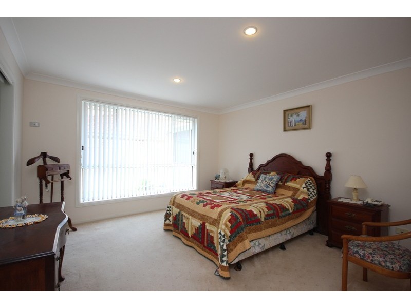 15 Robina Grove, Forster NSW 2428