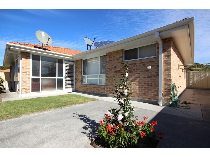 15 Robina Grove, Forster NSW 2428