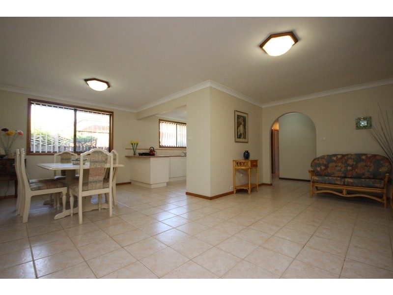 9 Hibiscus Place, Tuncurry NSW 2428