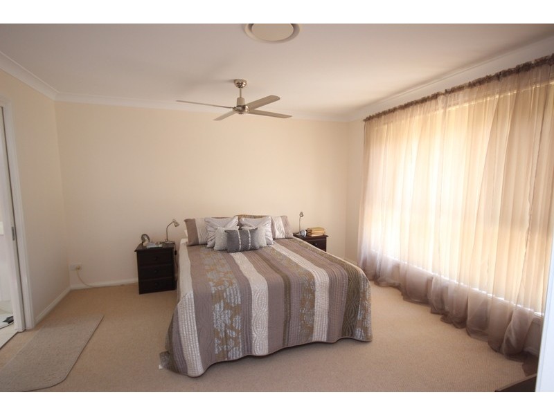 19 Robina Grove, Forster NSW 2428