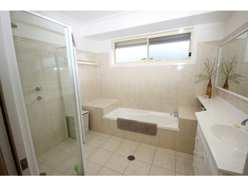 19 Robina Grove, Forster NSW 2428