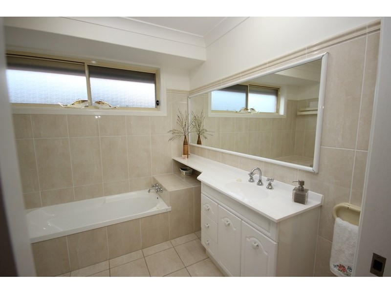 19 Robina Grove, Forster NSW 2428