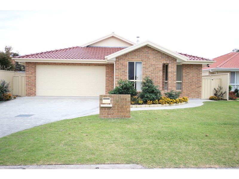 19 Robina Grove, Forster NSW 2428