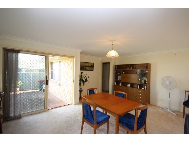 1/17 Burke Close, Forster NSW 2428