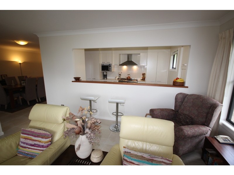 13 Twilight Close, Red Head NSW 2430