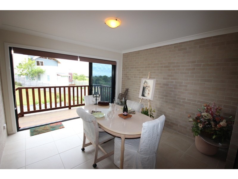 13 Twilight Close, Red Head NSW 2430