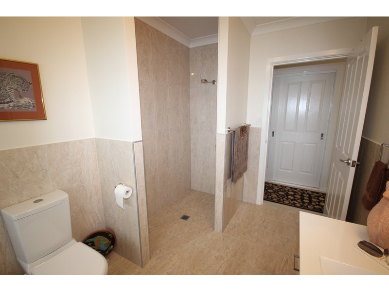 13 Twilight Close, Red Head NSW 2430