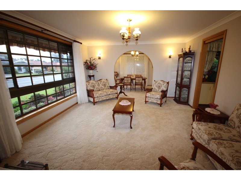 16 Palmway Crescent, Tuncurry NSW 2428