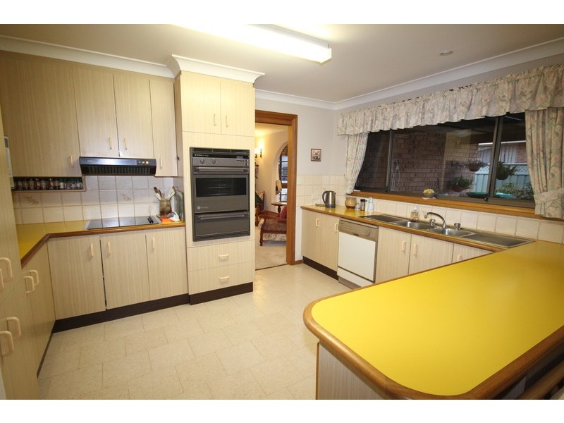 16 Palmway Crescent, Tuncurry NSW 2428
