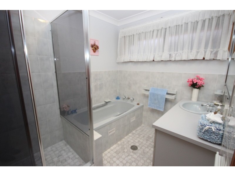 16 Palmway Crescent, Tuncurry NSW 2428