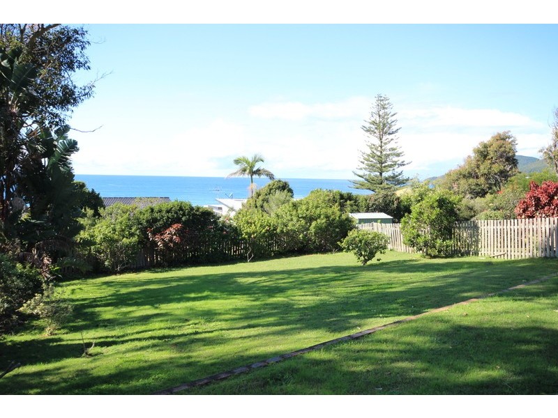 14 Becker Road, Forster NSW 2428