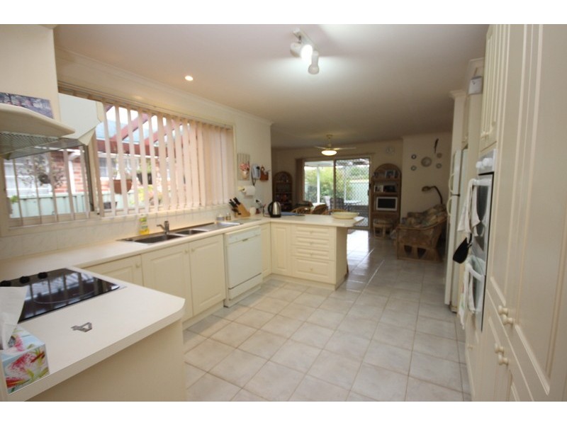 4/1A North Street, Tuncurry NSW 2428