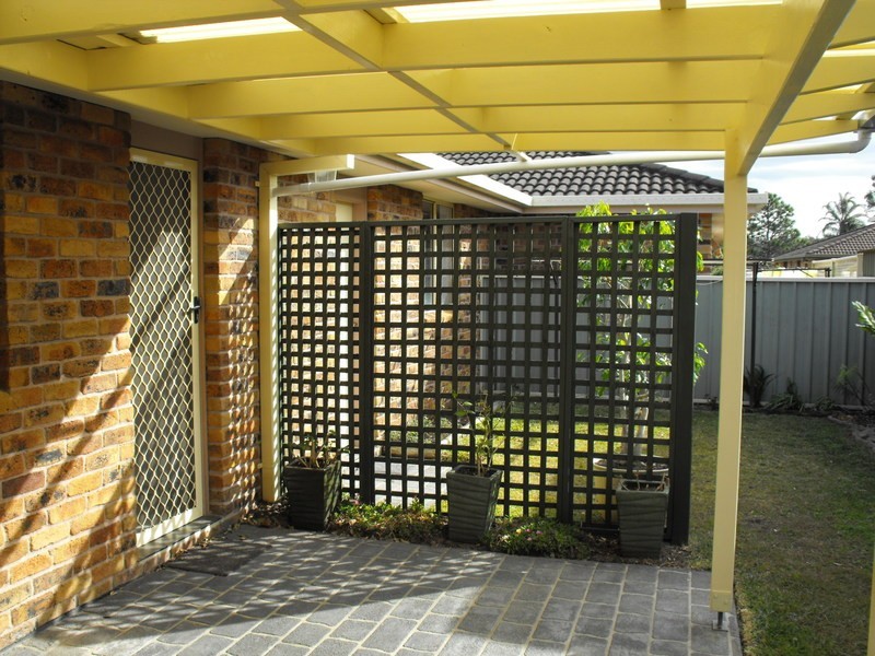 1/5 Woodward Place, Tuncurry NSW 2428