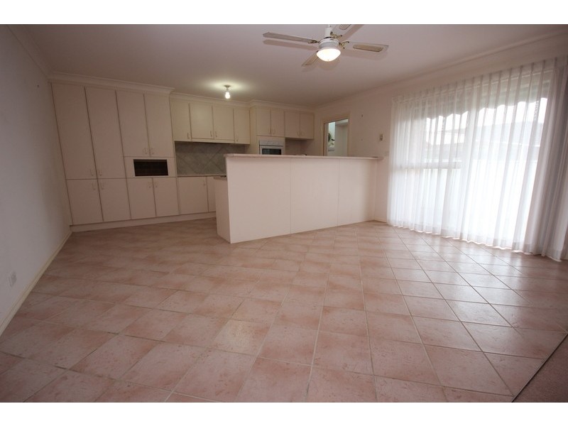 2/2 Tandara Place, Forster NSW 2428