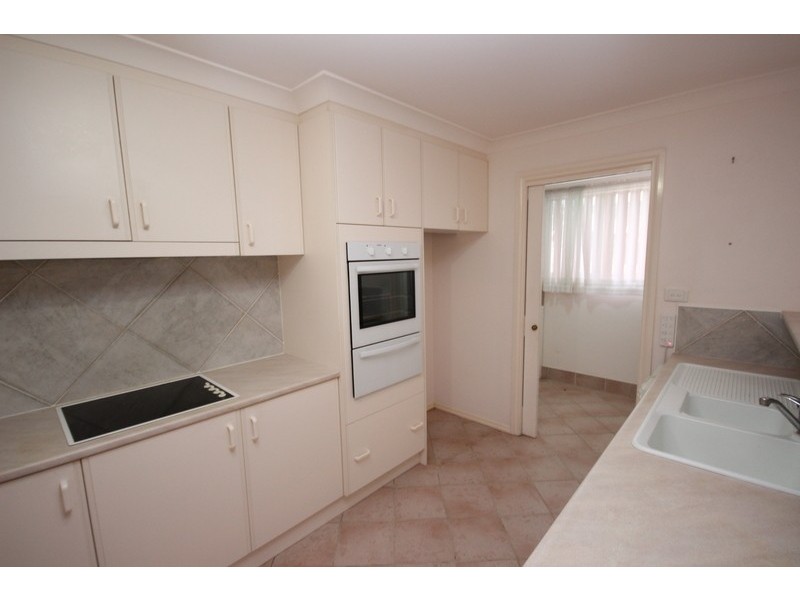 2/2 Tandara Place, Forster NSW 2428