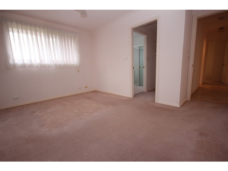 2/2 Tandara Place, Forster NSW 2428