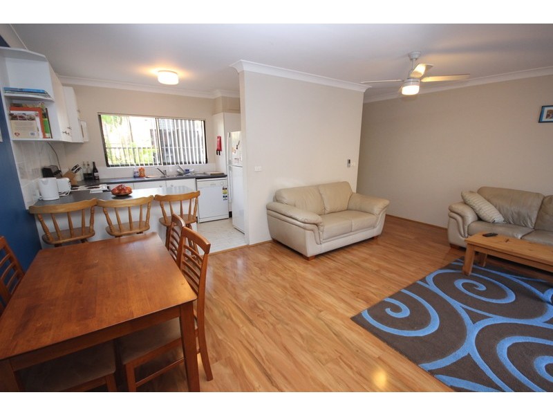3/35-37 Head Street, Forster NSW 2428