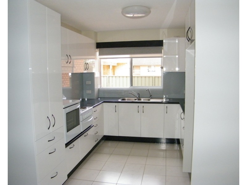 2/9 Baird Street, Tuncurry NSW 2428