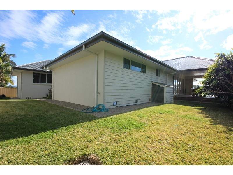 4 Isabella Parade, Forster NSW 2428