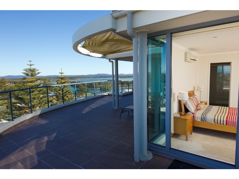 P2/21-25 Wallis Street, Forster NSW 2428