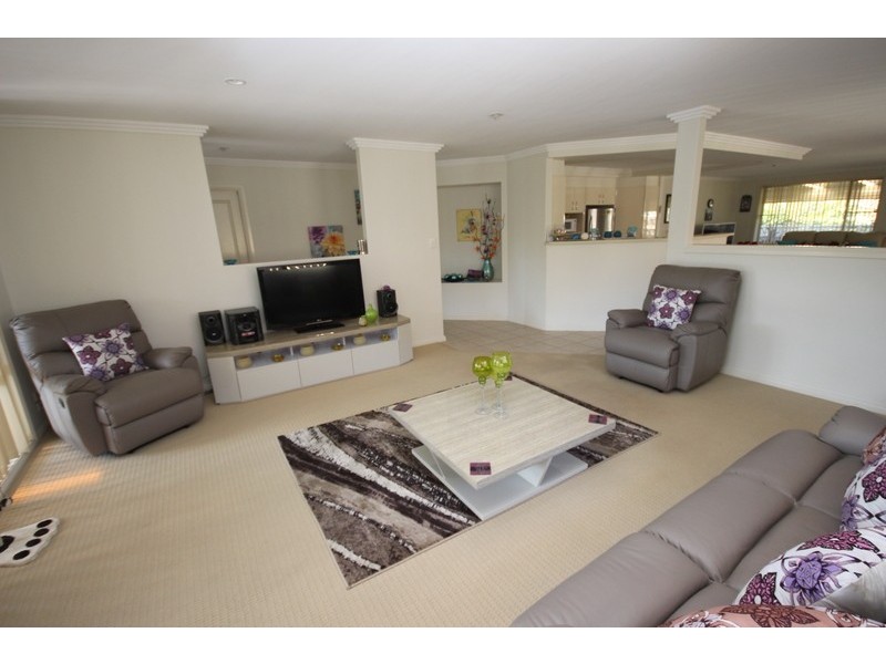 126 Kularoo Drive, Forster NSW 2428