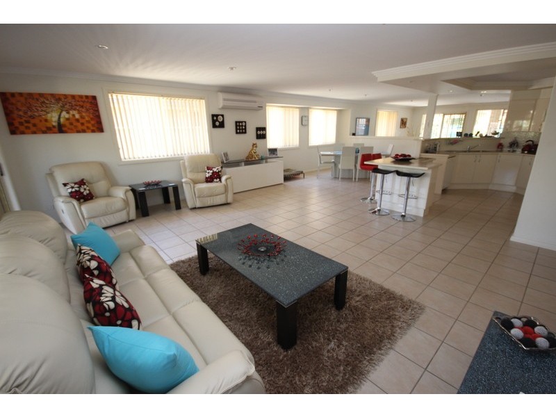 126 Kularoo Drive, Forster NSW 2428