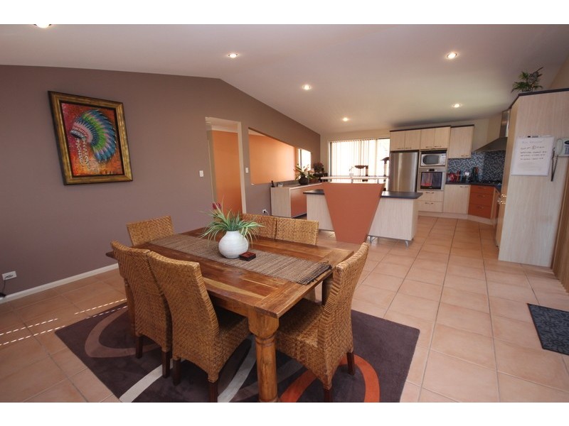 8 Caryota Place, Forster NSW 2428